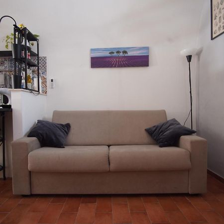 The 'Ferdinando' Refuge Apartment Mesagne Luaran gambar